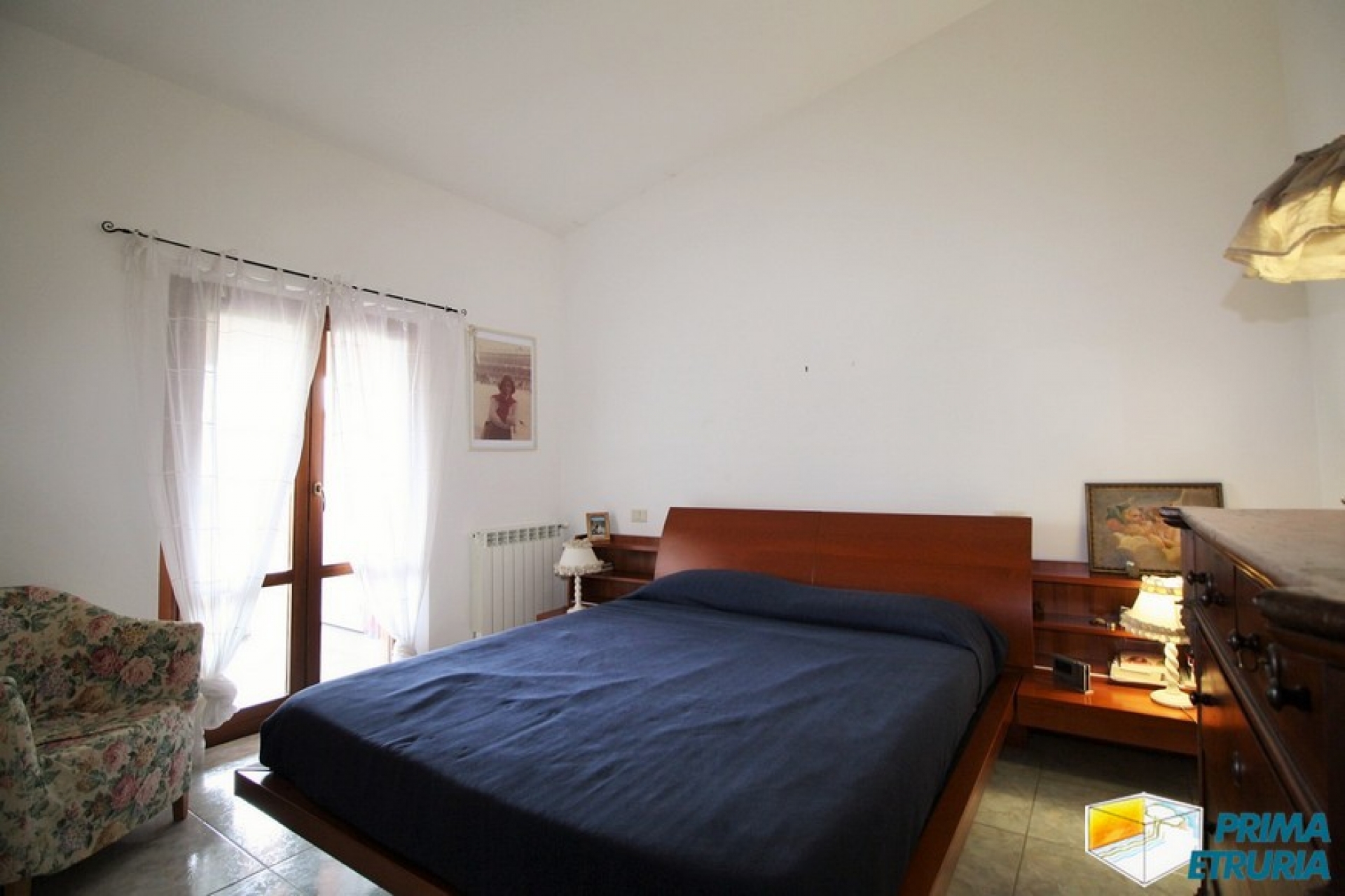 - ROSELLE - VENDESI TRILOCALE CON GARAGE