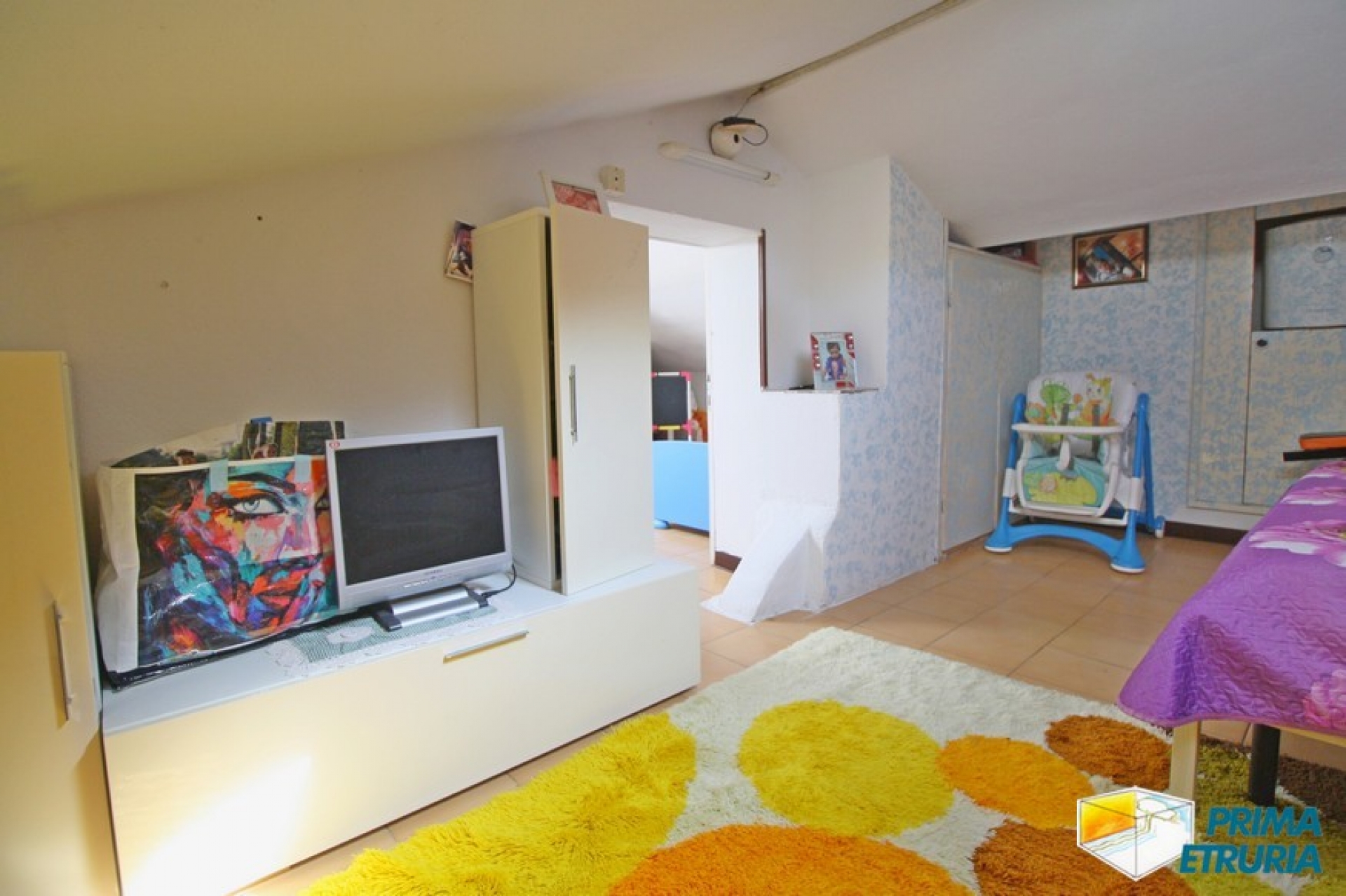 TRILOCALE FINEMENTRE RISTRUTTURATO - ZONA TOMBOLO -