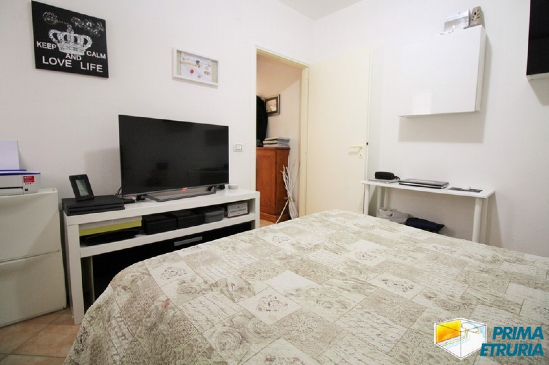 APPARTAMENO TRILOCALE CON BELLISSIMA TERRAZZA - ZONA CENTRO -