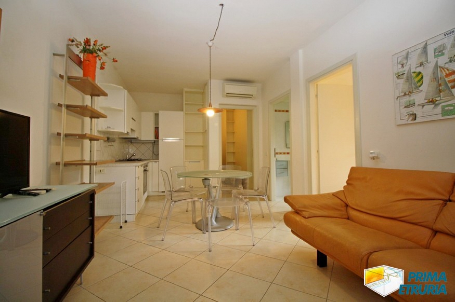 BELLISSIMO TRILOCALE CON AMPIO GIARDINO - ZONA ROSMARINA -