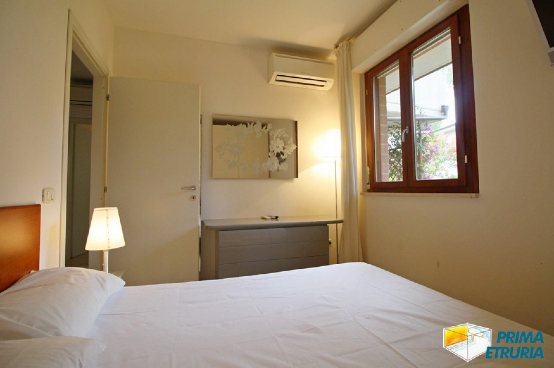 BELLISSIMO TRILOCALE CON AMPIO GIARDINO - ZONA ROSMARINA -