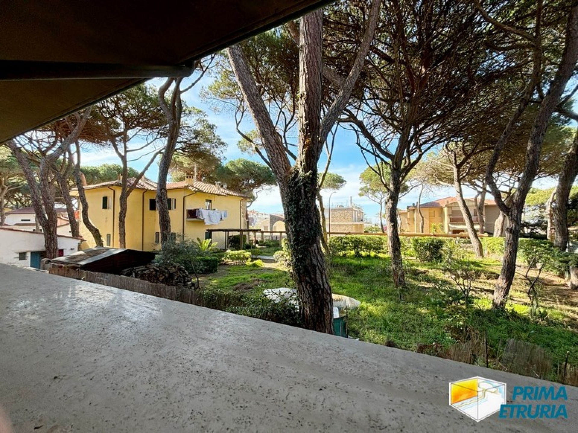 Incantevole Trilocale Immerso nella Pineta di Rosmarina: Relax e Natura a Due Passi dal Mare - ZONA ROSMARINA -