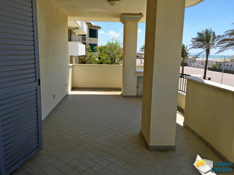 ATTICO LEOPOLDO 1 FRONTE MARE - ZONA ROSMARINA - 