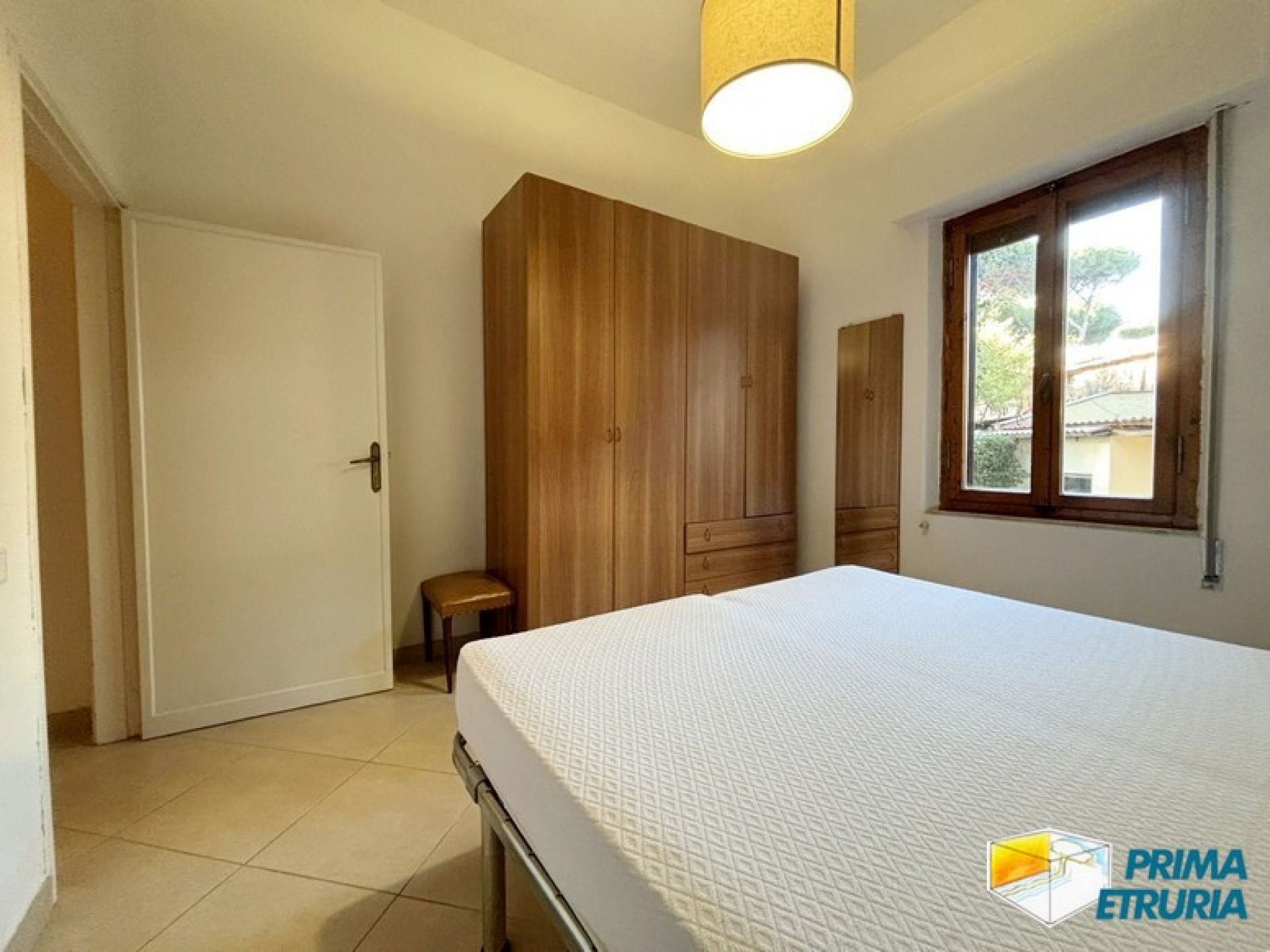 TRE CAMERE CON GIARDINO VIA MONTECRISTO - ZONA ROSMARINA -