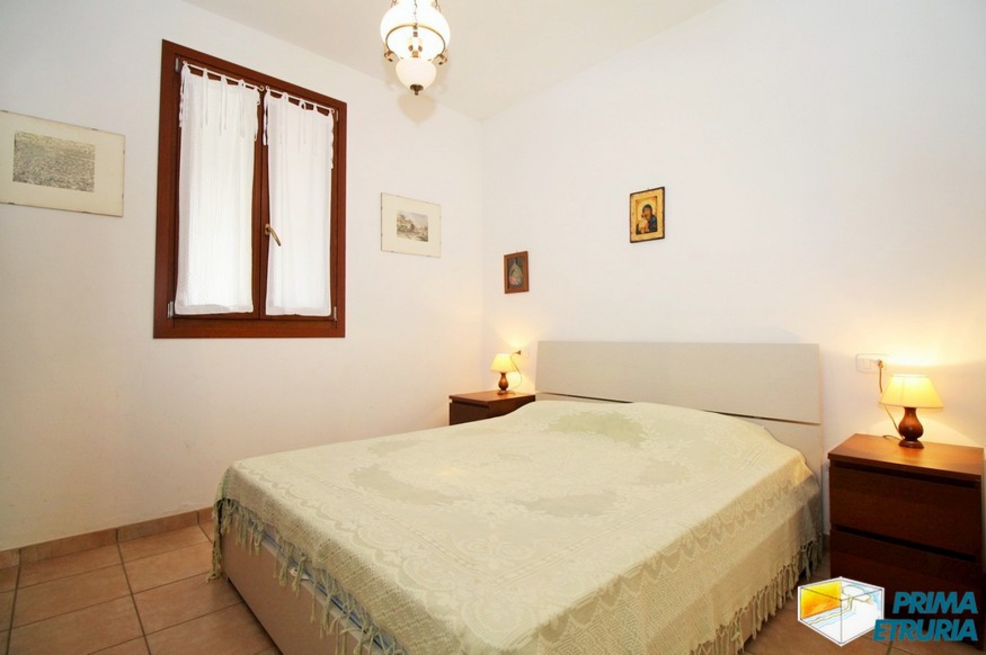 BILOCALE CON POSTO AUTO E GIARDINO - ZONA ROSMARINA -