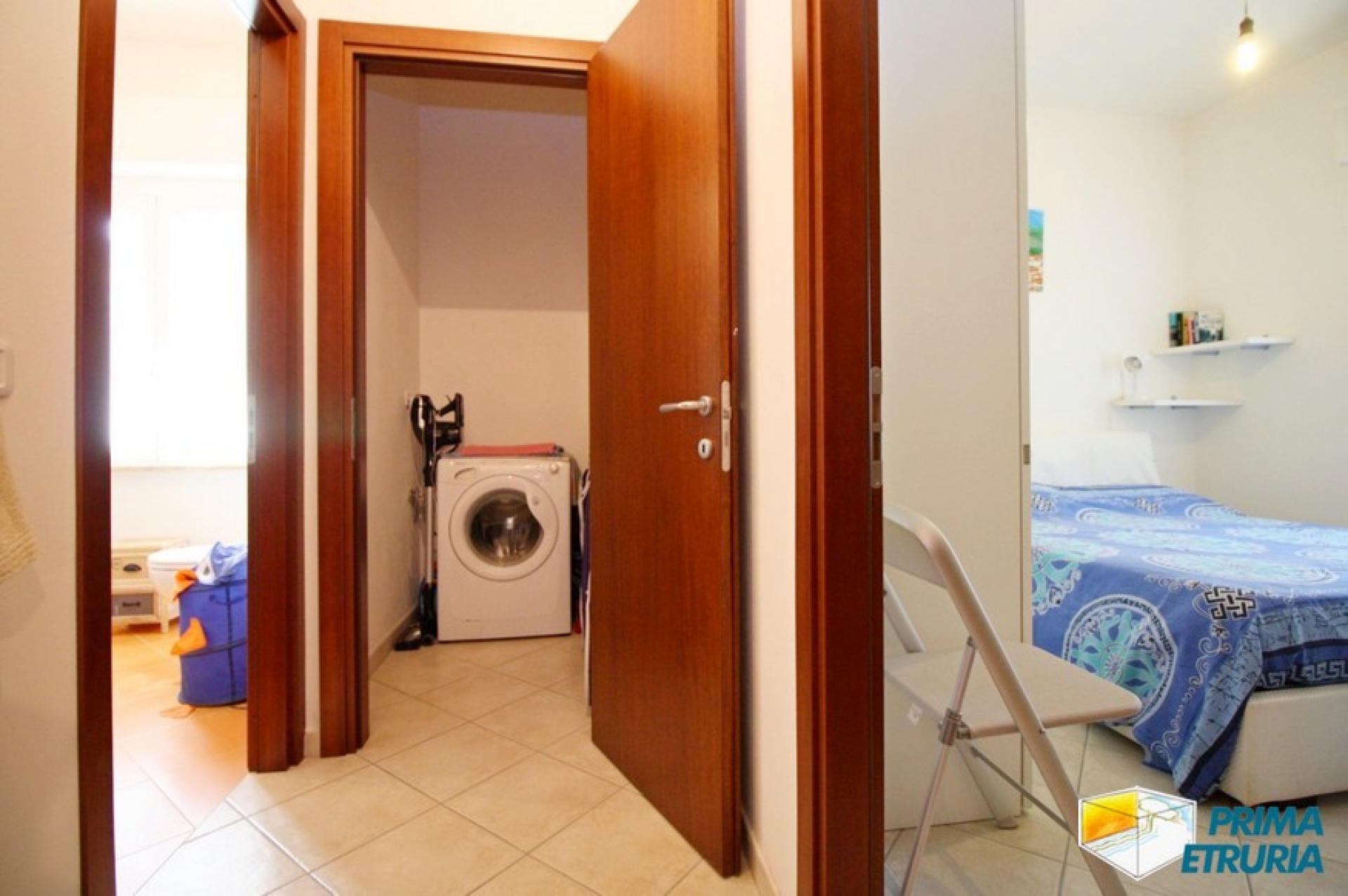 SPLENDIDO BILOCALE FINEMENTE RISTRUTTURATO - ZONA CENTRO - 