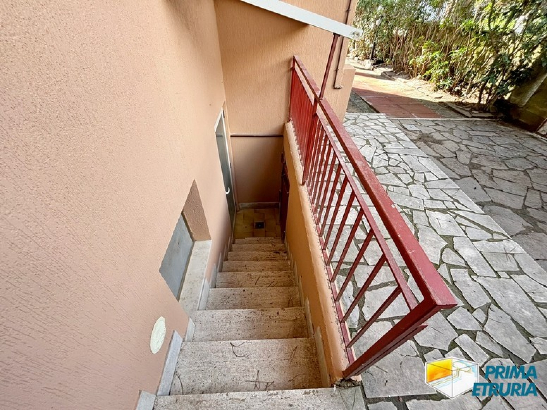 Un angolo riservato nella pineta di Rosmarina con giardino privato - ZONA ROSMARINA -