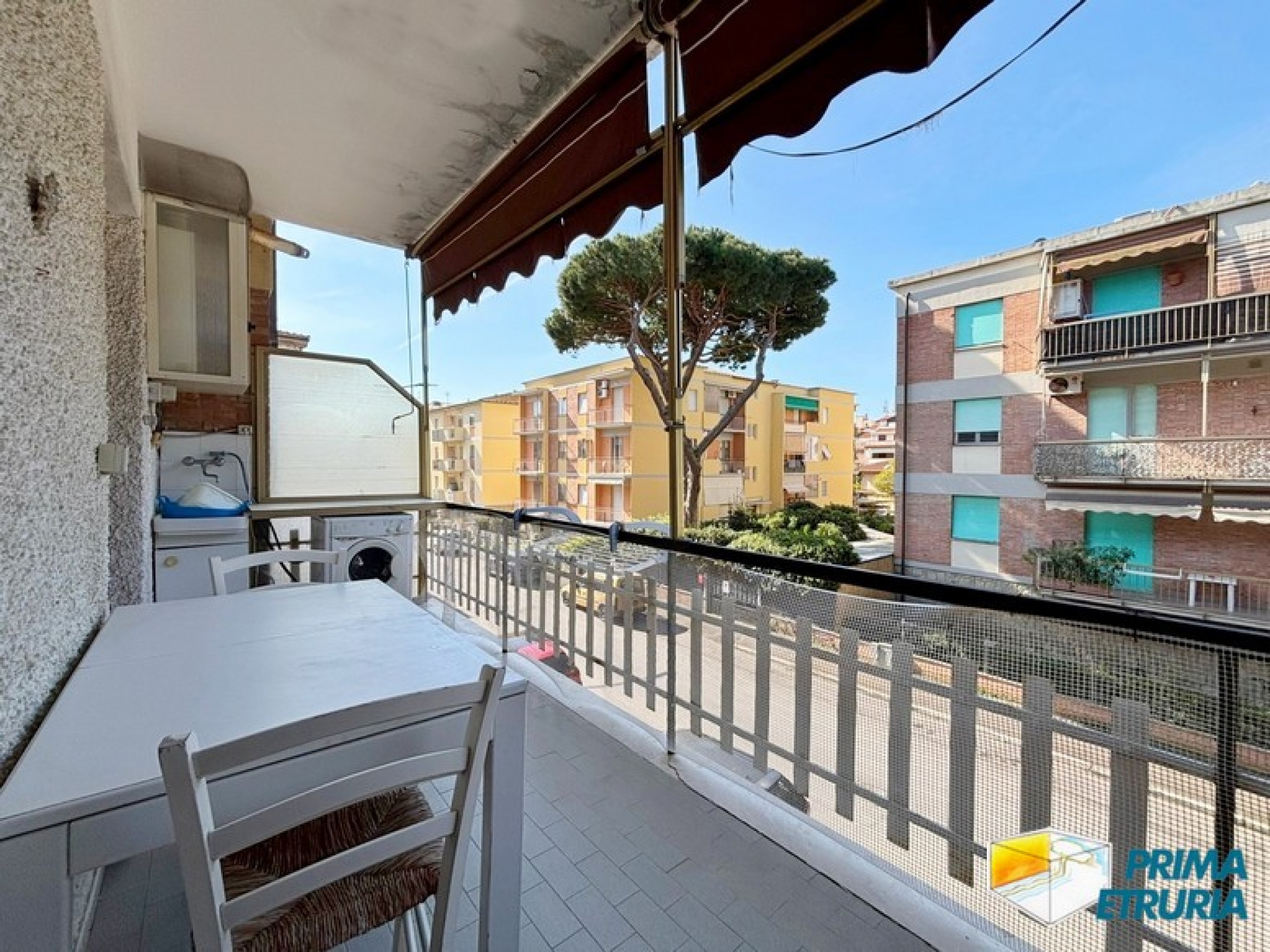 Trilocale con terrazza vivibile nel cuore di Marina di Grosseto - ZONA CENTRO -